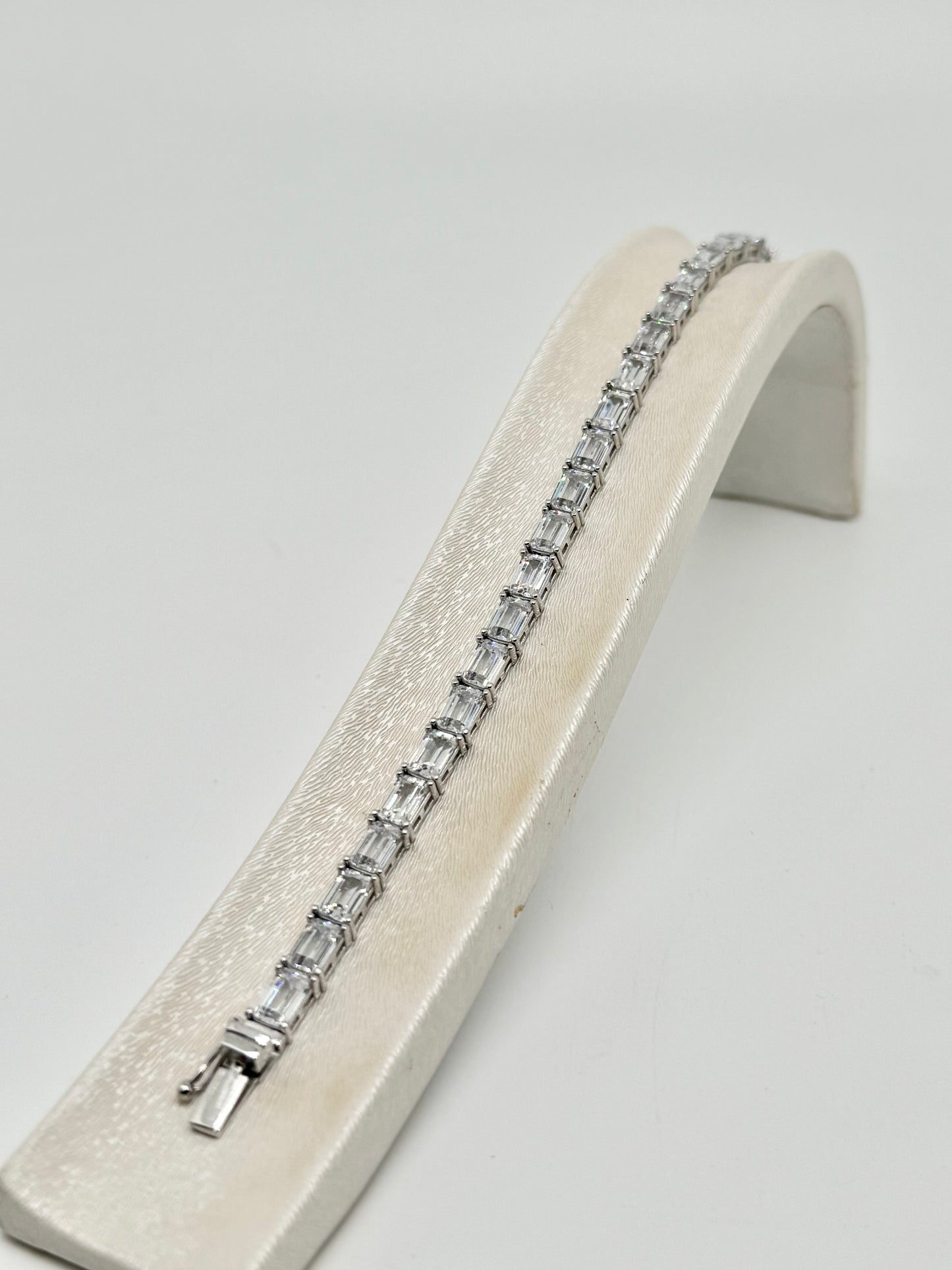 Tennis bracelet, emerald-cut zircon, 925 silver, 15.10 g