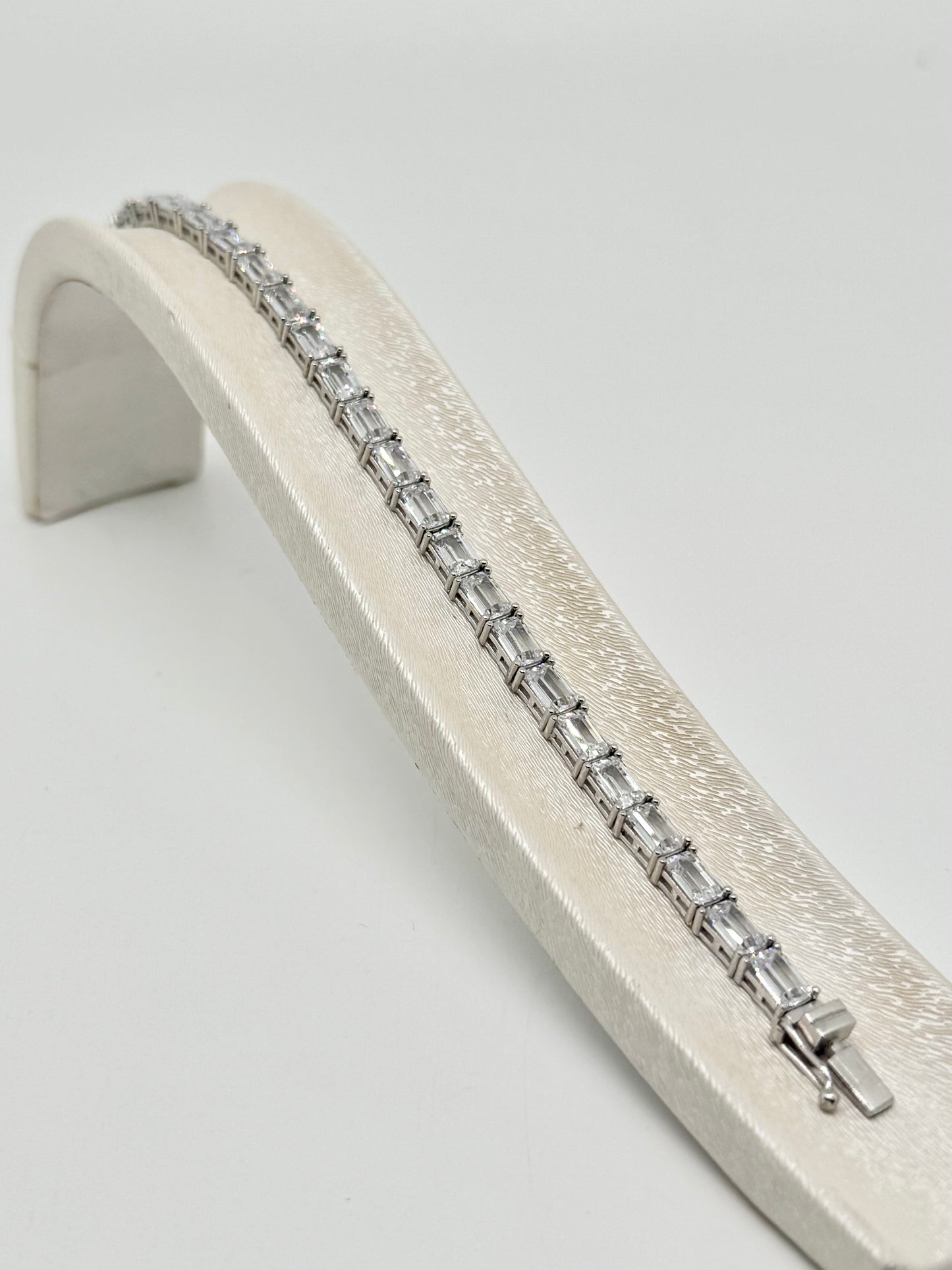 Tennis bracelet, emerald-cut zircon, 925 silver, 15.10 g