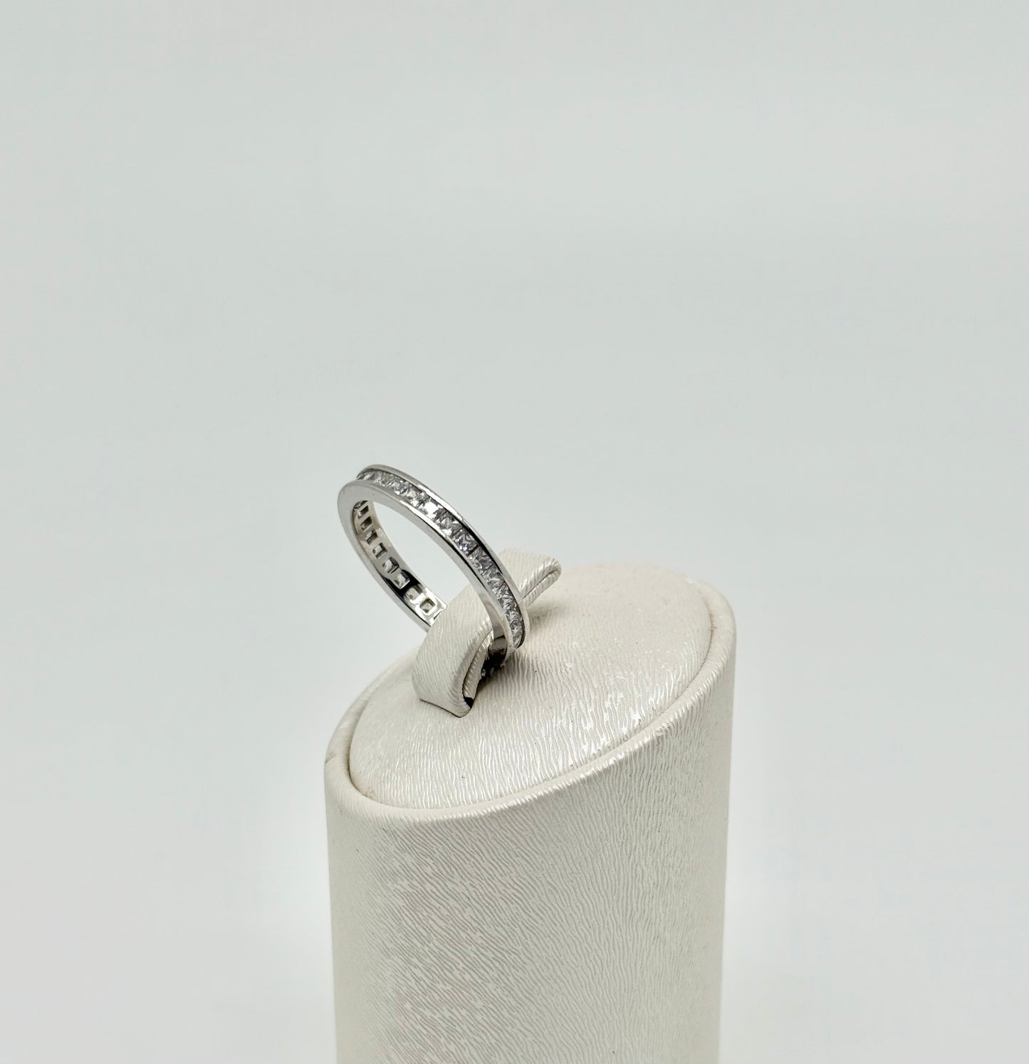 Ring van 925 sterling zilver bezet met zirkoon, rhodium-plated, 3,03 g