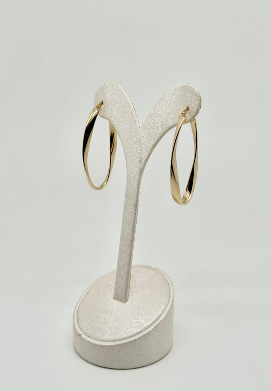 18k/750 yellow gold earrings, 3.02g