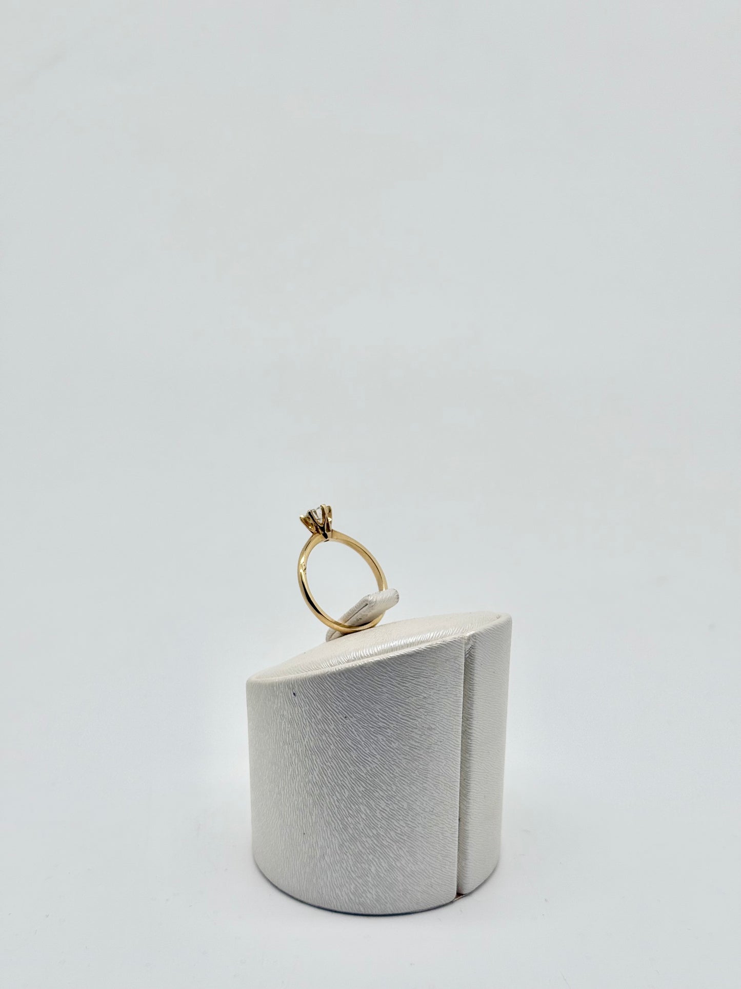 Bague or jaune diamant naturel
