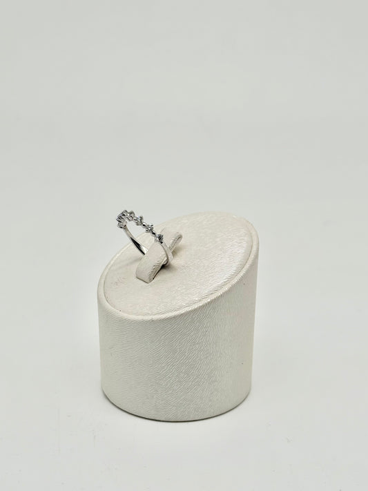 White gold ring set with natural diamonds, 0.35 ct 