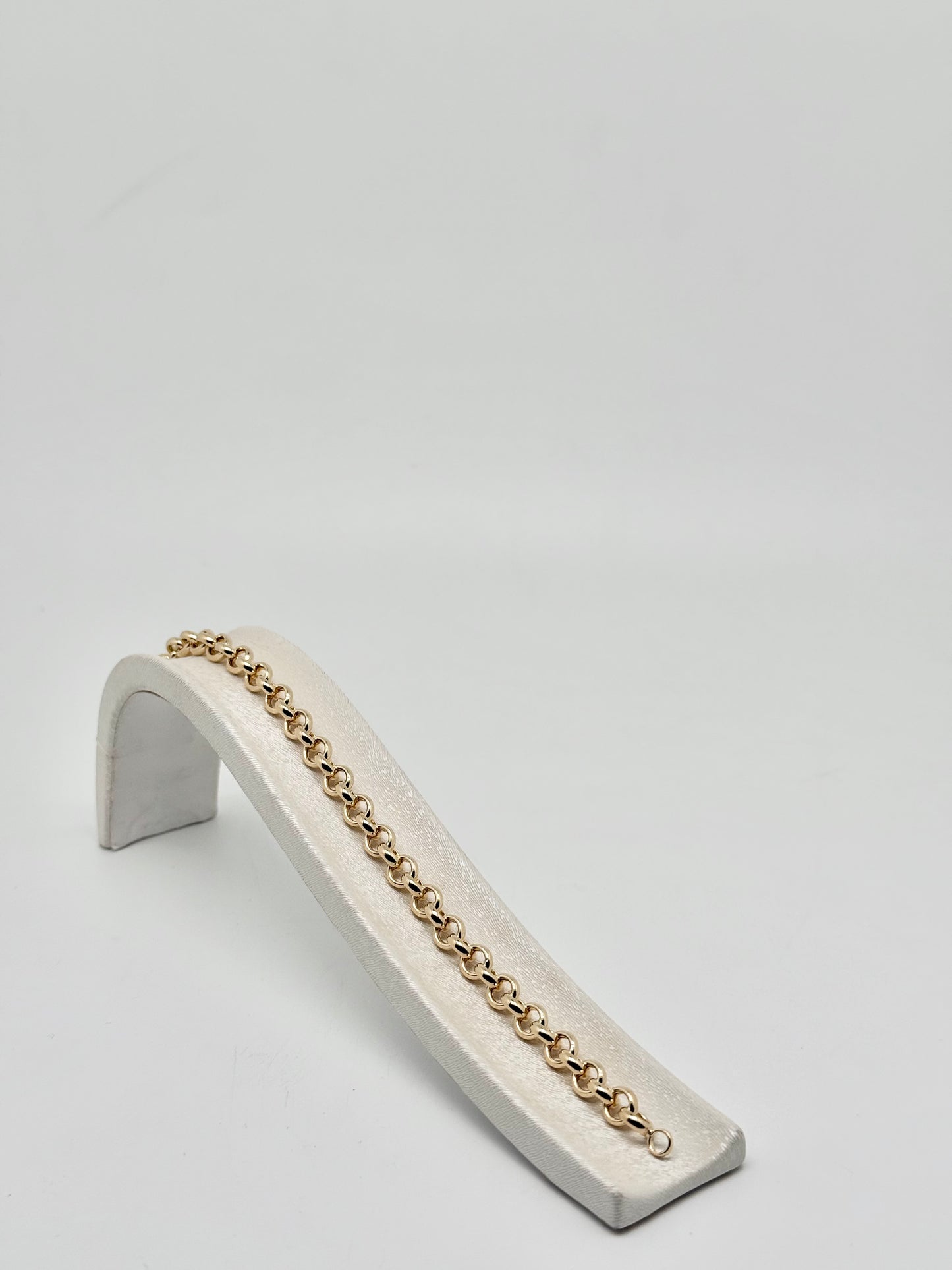 Yellow gold bracelet, 7.21g