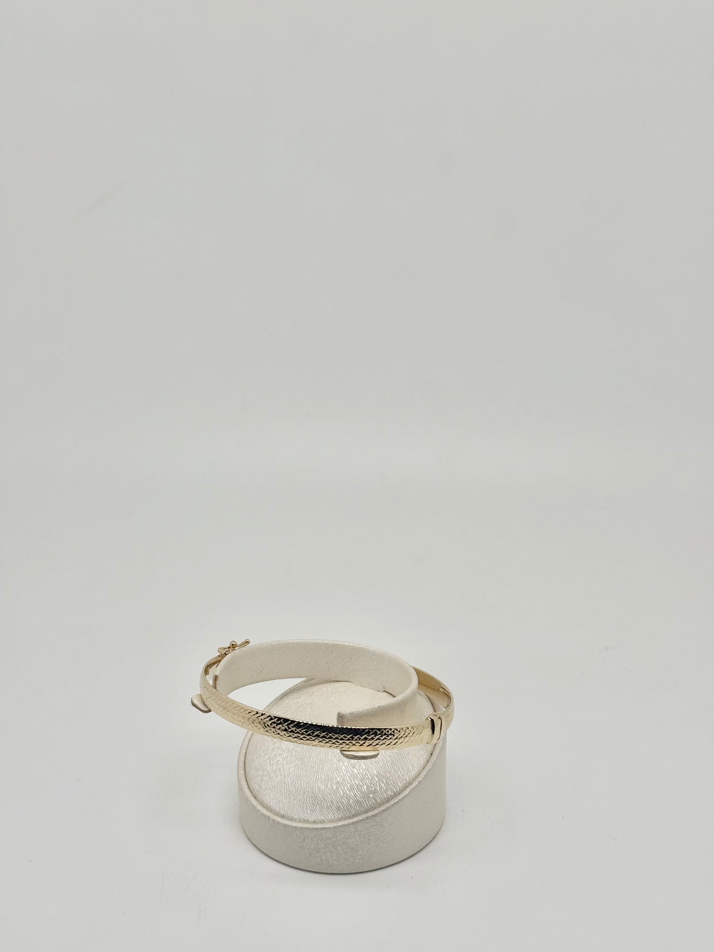Yellow gold bracelet 7.19