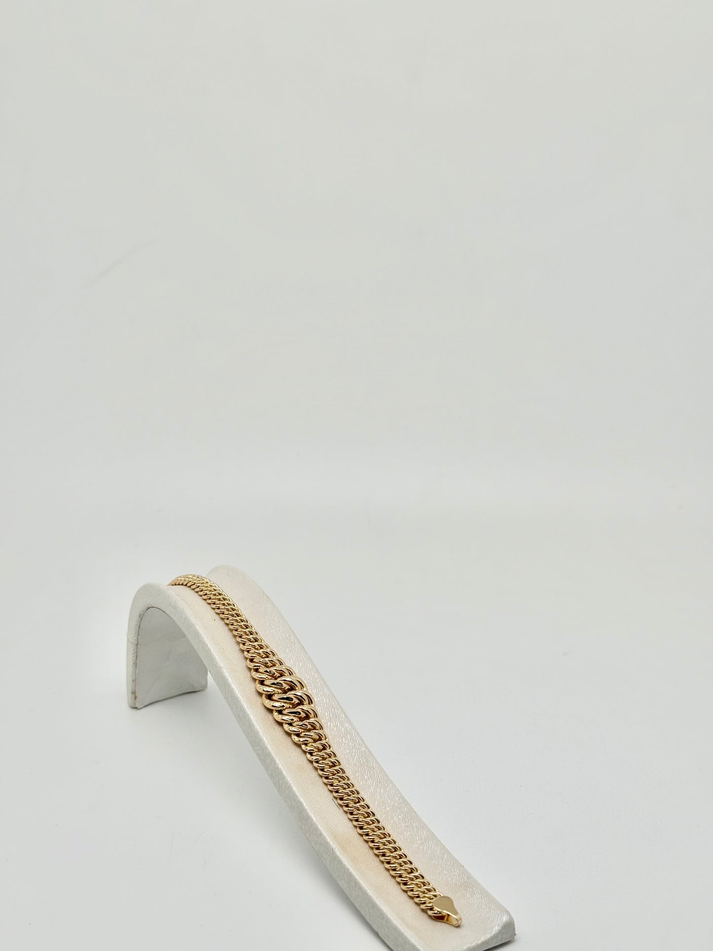 Yellow gold bracelet 8.88g