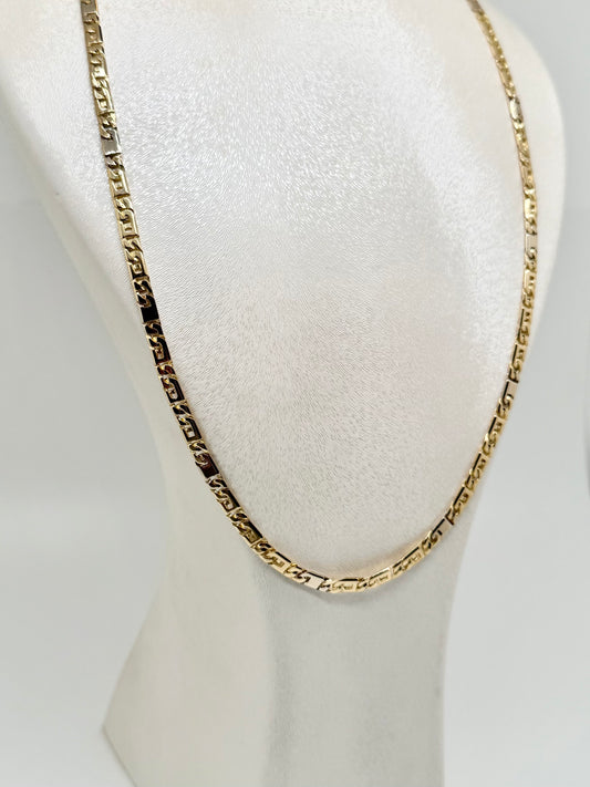 Yellow gold necklace